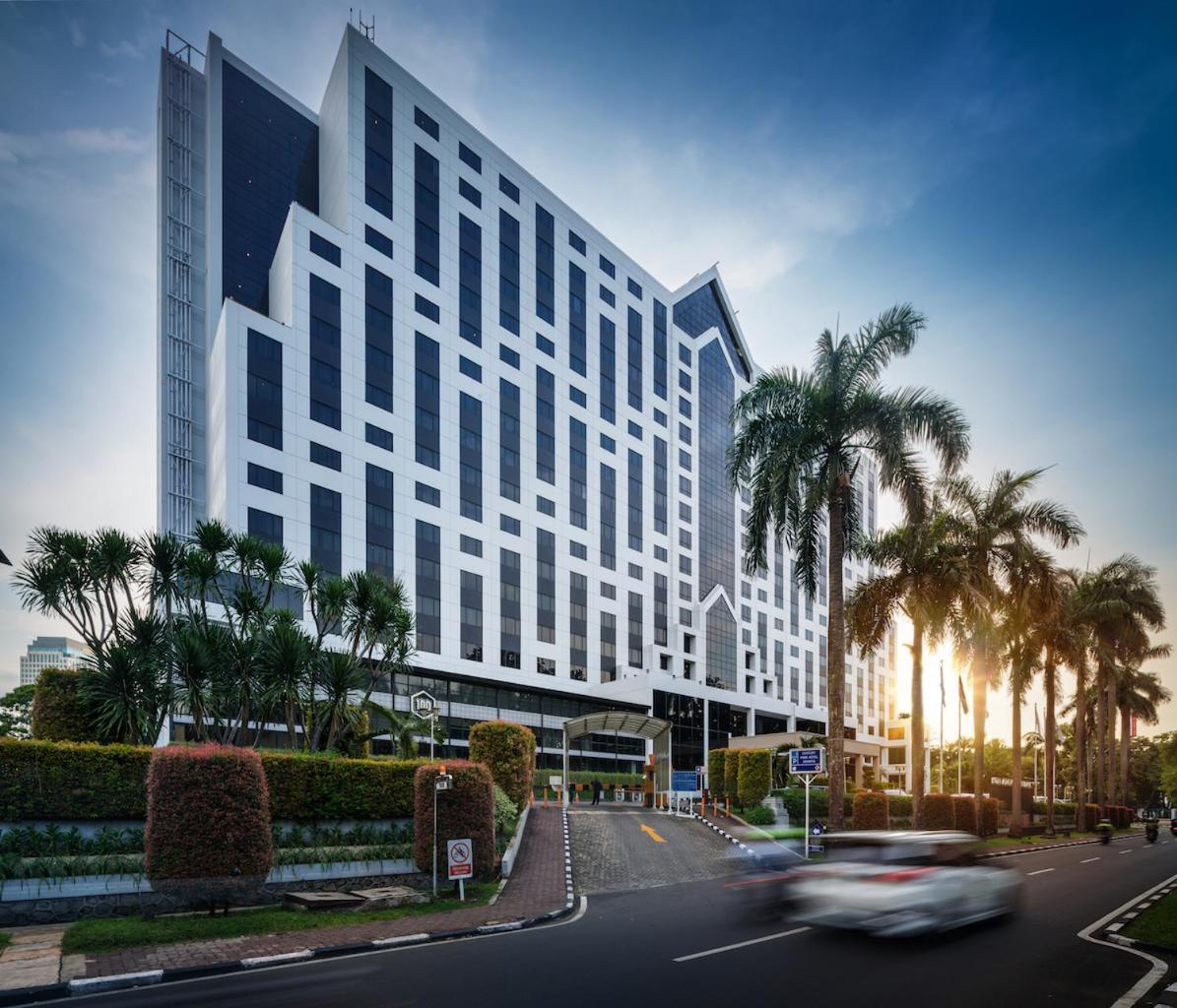 Artotel Gelora Senayan Jakarta Exterior photo