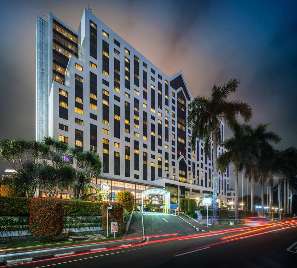 Artotel Gelora Senayan Jakarta Exterior photo